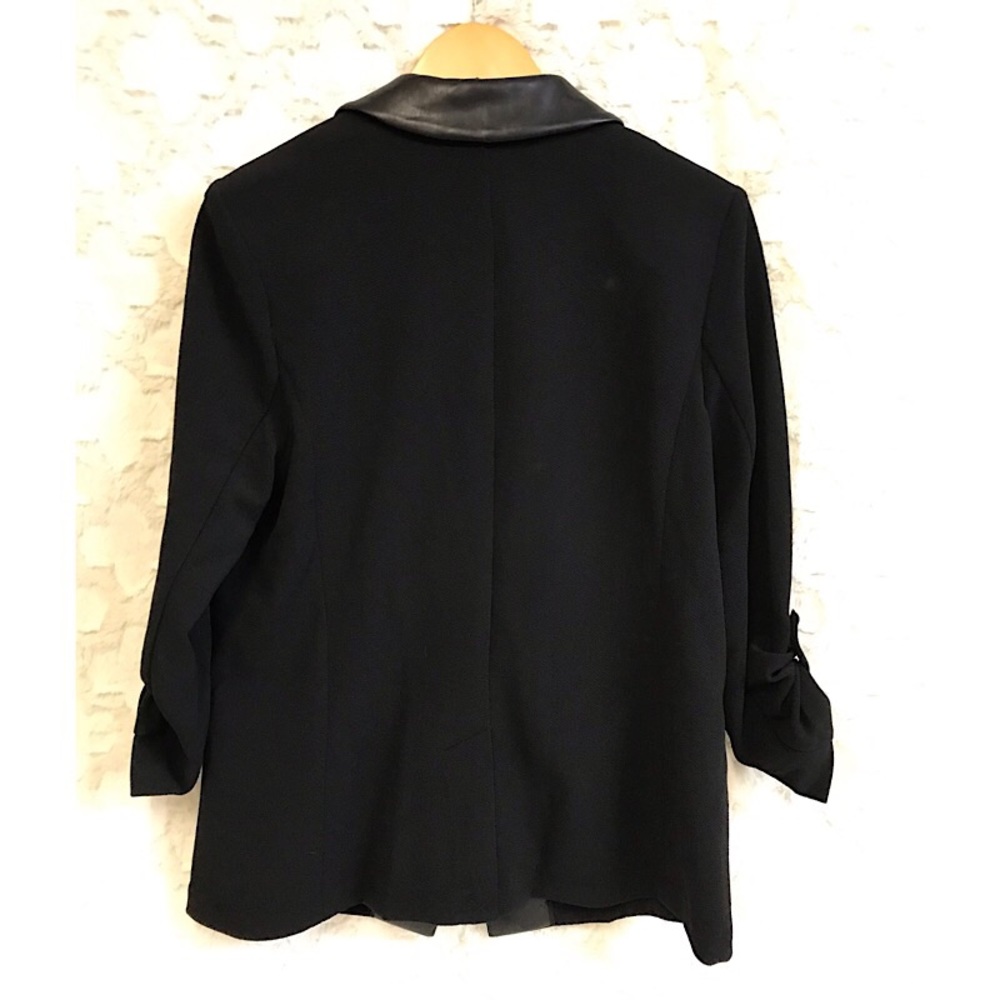 Michael Kors Casual Black Blazer w/Vegan Leather - Picture 2 of 6